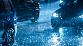 Saiba como dirigir com segurança em dias de chuva 