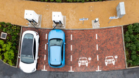Quais os prós e contras de adquirir um carro elétrico atualmente no Brasil